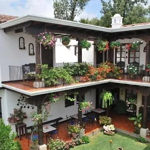https://casa-madeleine-boutique-hotel-spa.guatemalaantiguahotels.com